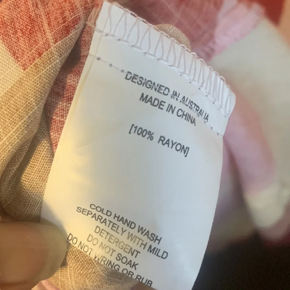 Stunning imported  skirt  with  elastic waist - Picture 4 of 4